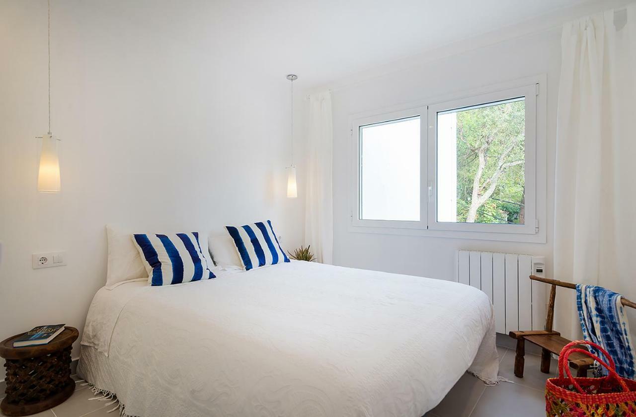 Azteka Blue 2 Bed Apartment กาเลญา เด ปาลาฟรูเจล ภายนอก รูปภาพ